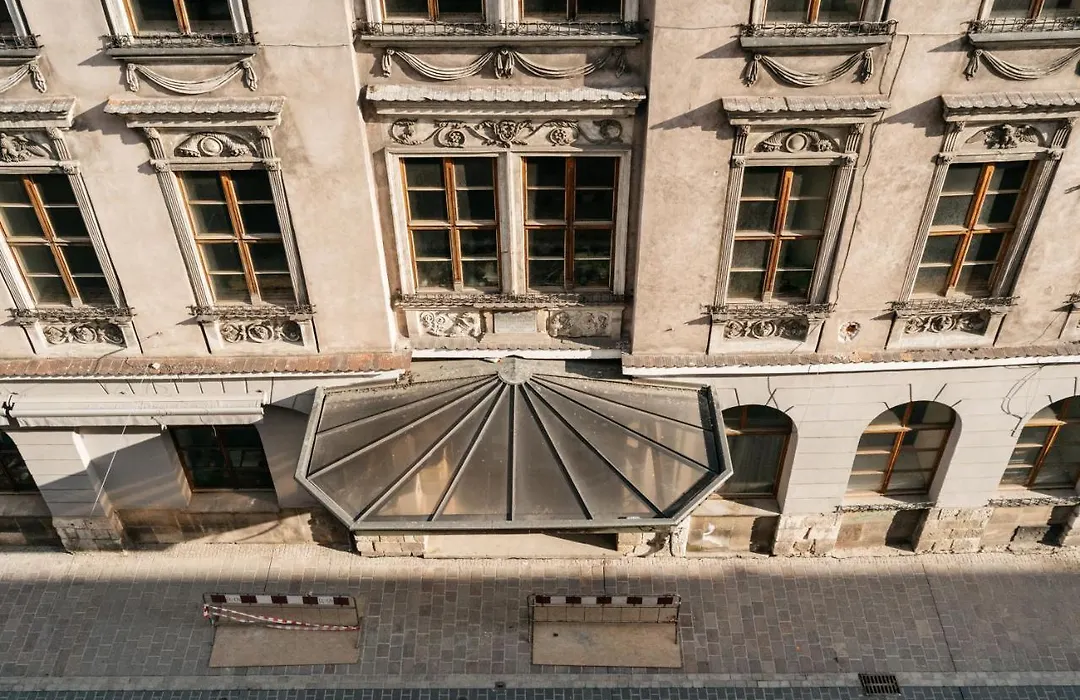 Fresco Apartment - Loftaffair-1